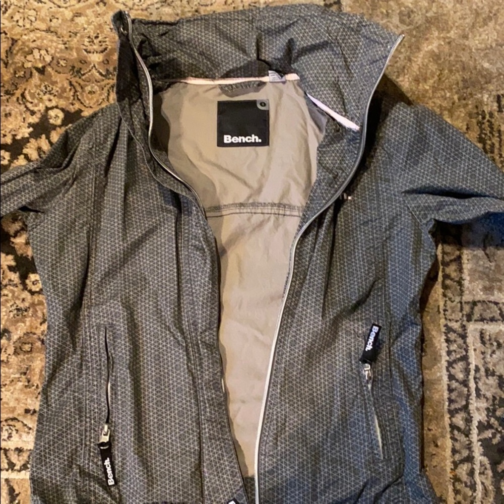 Bench light jacket